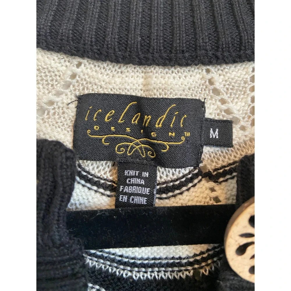 Icelandic Design Black‎ White Chevron Knit Cardigan Wood Buttons Silk Blend M